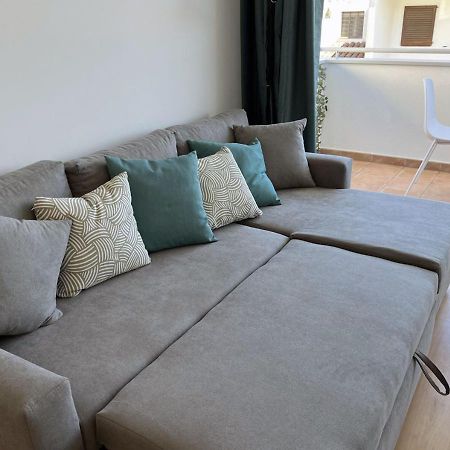 2-Bedroom Brand New Apartment Steps From The Beach Llançà Exterior foto